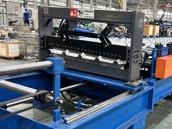 steel roof roll forming machine