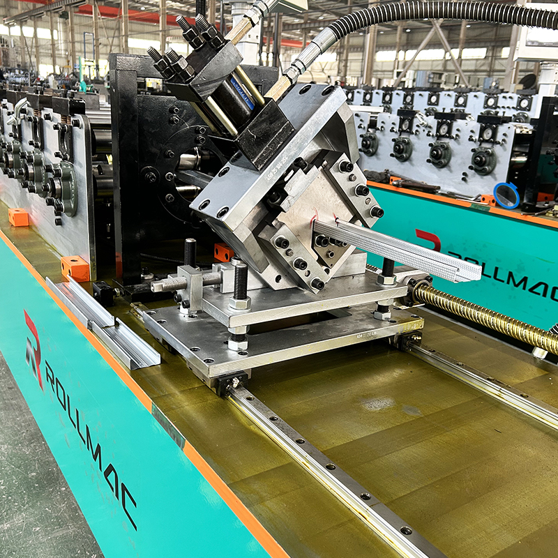 High Speed Light Keel Channel Machine