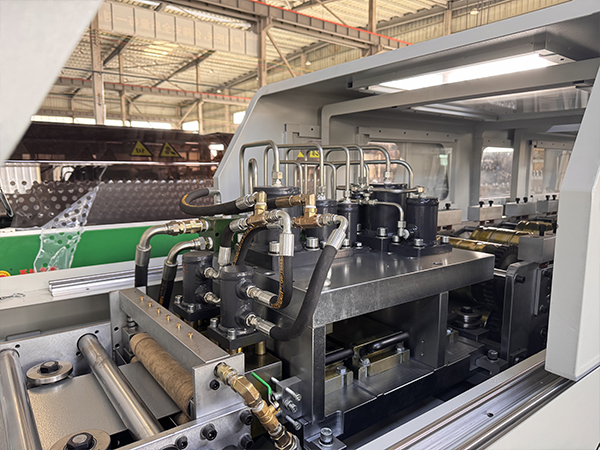light-gauge-steel-framing-machine
