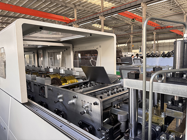 metal-framing-machine